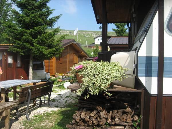 Campeggio Branchetto Hotell Bosco Chiesanuova Exteriör bild